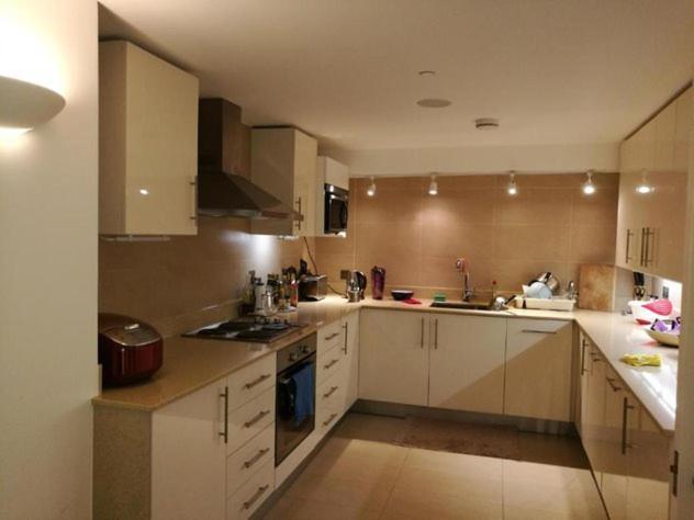 Lovet Homestay London Eksteriør bilde